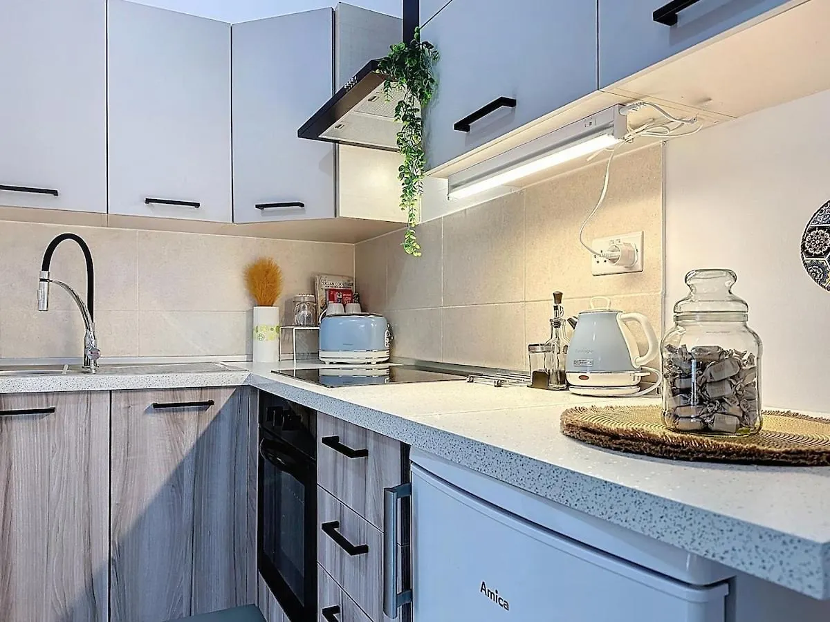 Boho Luxe Terrace - Brand New & Terrace Apartment Saint Julian's