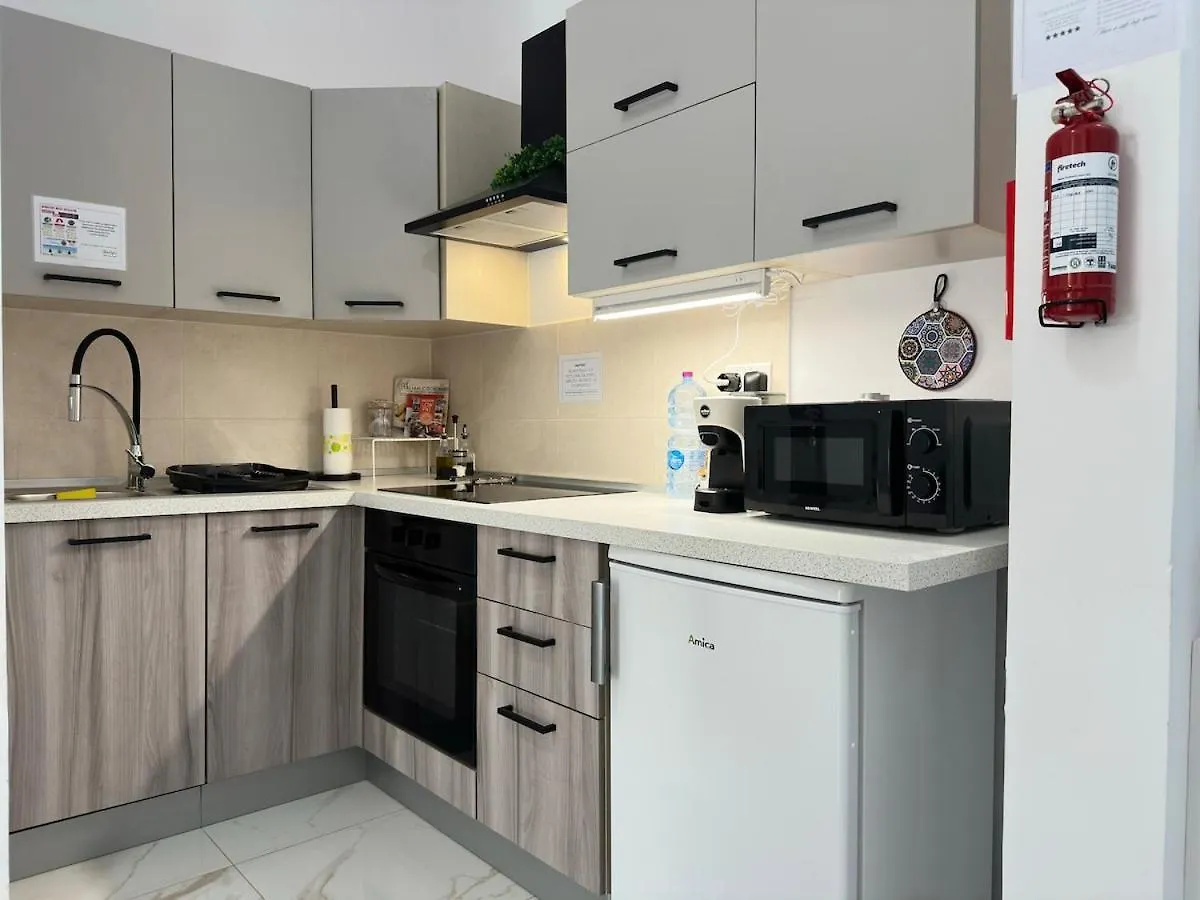 Boho Luxe Terrace - Brand New & Terrace Apartment Saint Julian's
